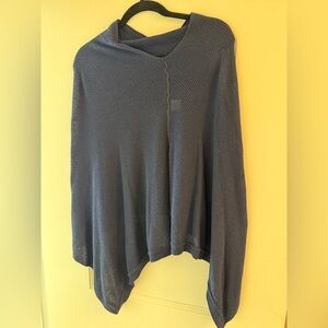 Elegant Blue V-Neck Sweater